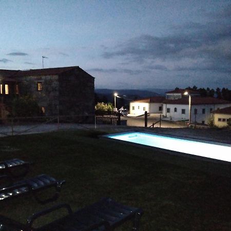 Guesthouse Casa Das Abegoarias เซลอริโก จิ บาสโต ภายนอก รูปภาพ