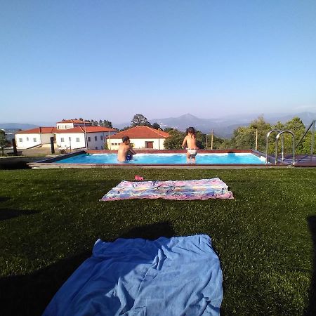 Guesthouse Casa Das Abegoarias เซลอริโก จิ บาสโต ภายนอก รูปภาพ