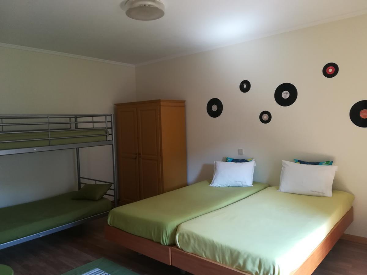 Guesthouse Casa Das Abegoarias เซลอริโก จิ บาสโต ภายนอก รูปภาพ